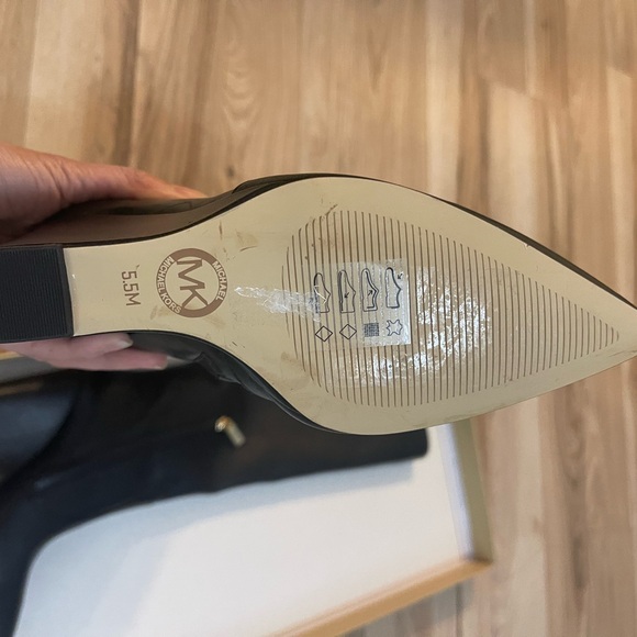 MICHAEL KORS ISRA WEDGE BOOT LEATHER US 5.5M - Picture 9 of 11